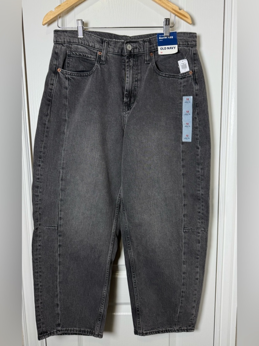 Old Navy High Rise Barrel Leg Ankle NWT Size 12 - Picture 4 of 6